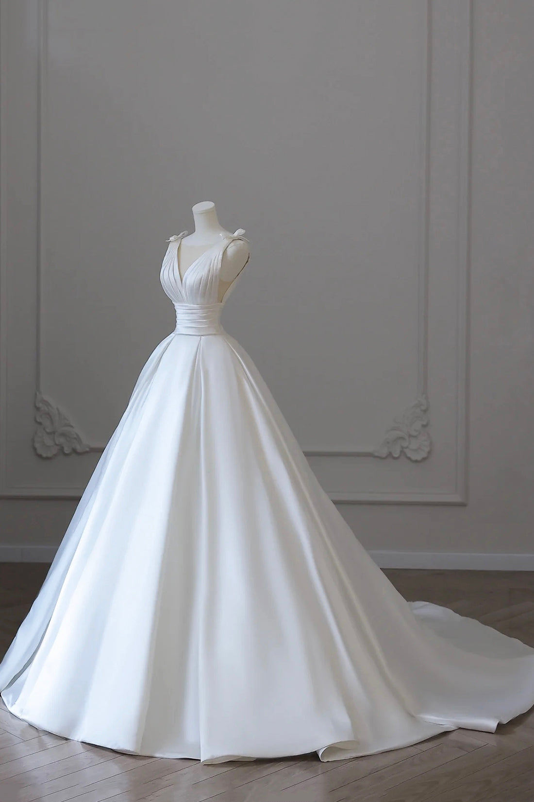 Satin Wedding Gown | FashionBrideStudio